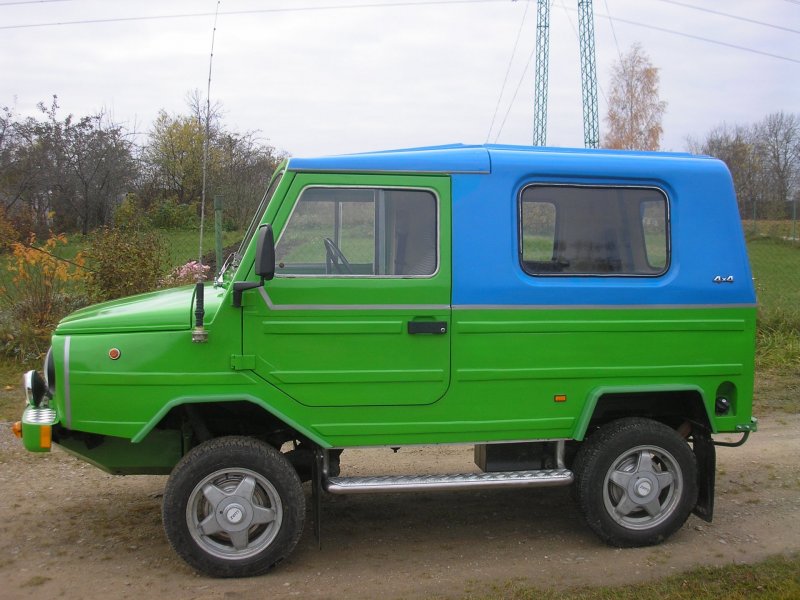 Авто ЛУАЗ 969