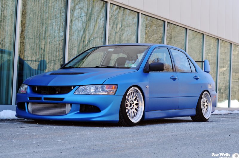 Mitsubishi Lancer Evolution 9 Grey