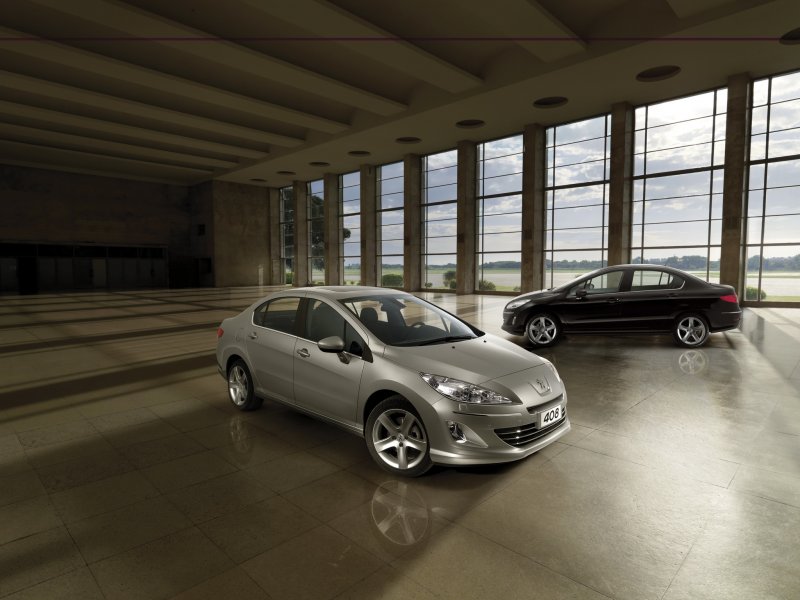 Peugeot 408 база