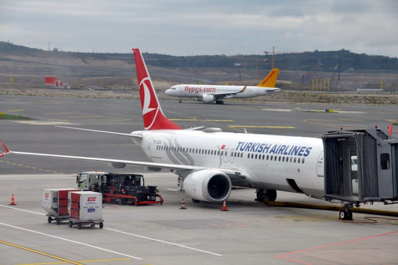 Боинг 737 Туркиш Эйрлайнс