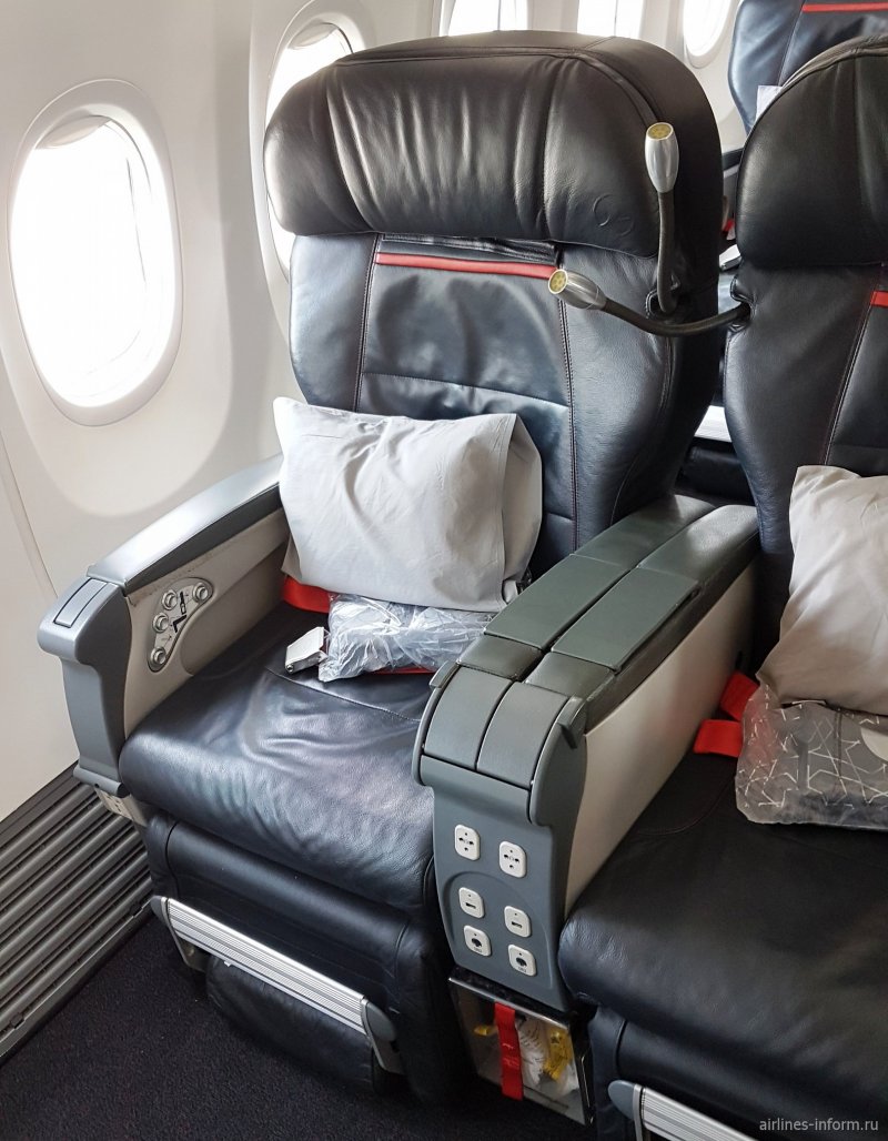 Боинг 737 Turkish Airlines салон