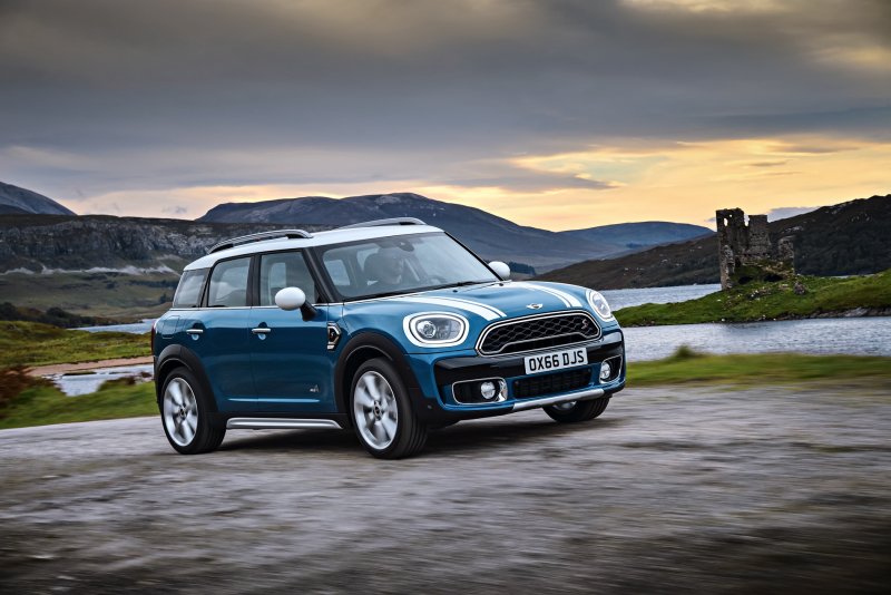 Кроссовер Mini Countryman