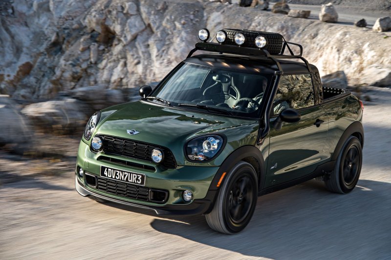 Мини Купер Countryman 2019