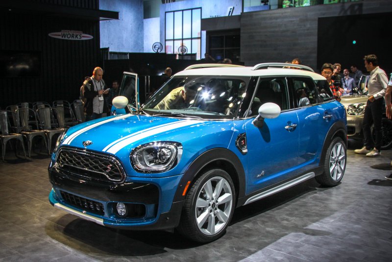 Кроссовер Mini Countryman