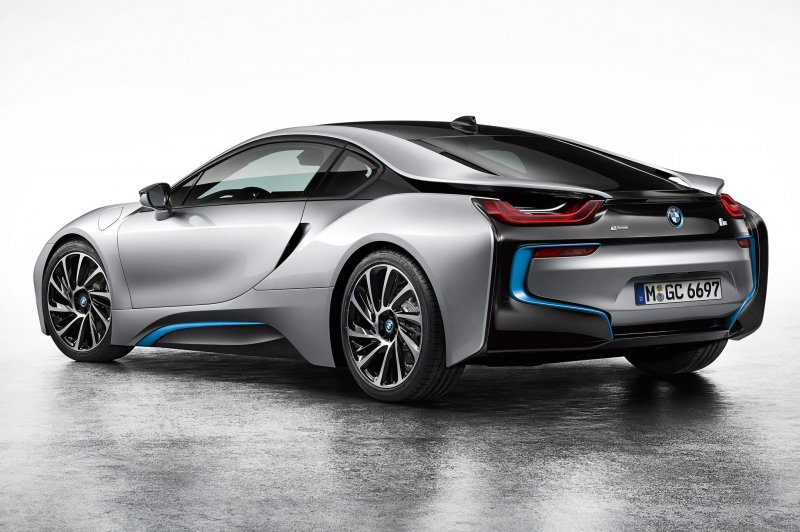 BMW i8 2014