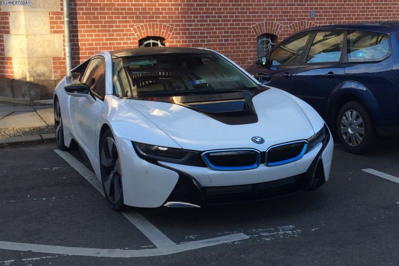 BMW гибрид i8