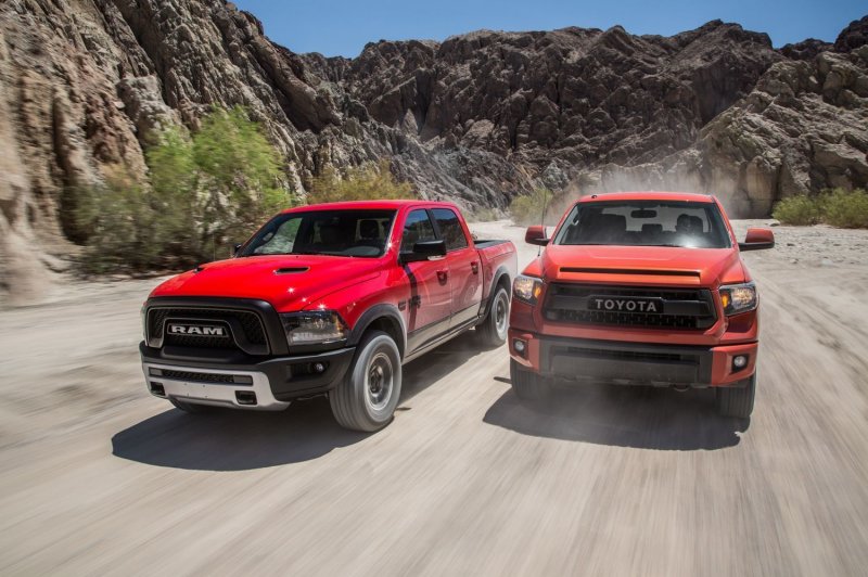 Dodge Ram 1500 vs Tundra