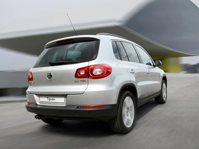 Volkswagen Tiguan 1 поколение