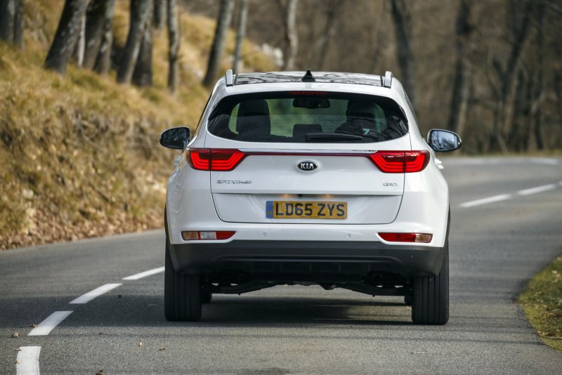 Kia Sportage 2019 сзади