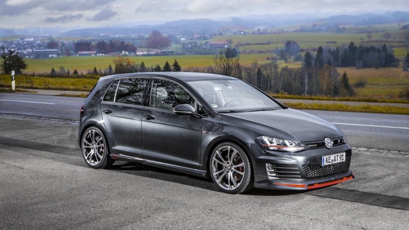 Volkswagen Golf VII GTI