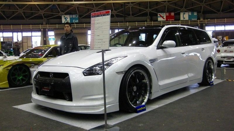Nissan GTR r35 универсал