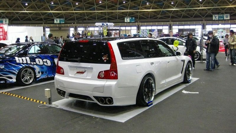 Nissan Stagea m35 GTR