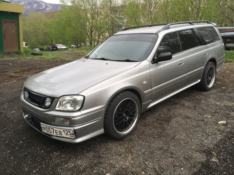 Nissan Stagea 1999
