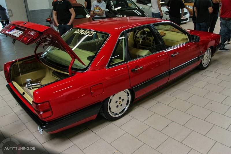 Audi 100 c3 stance