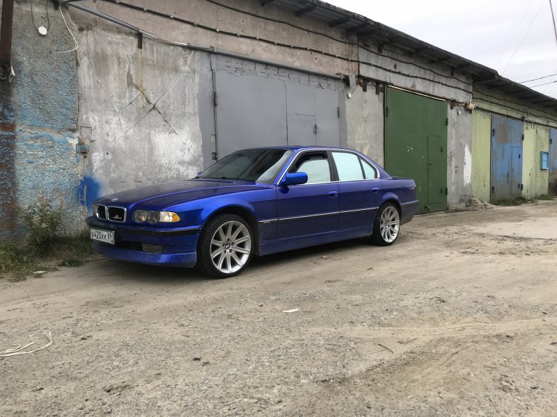 BMW e38 95 стиль