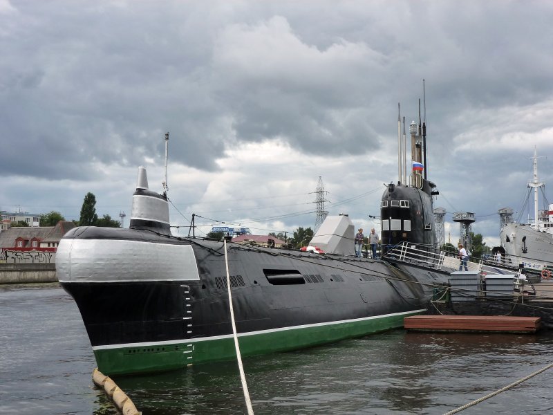 Базы подводных лодок ВМС Великобритании
