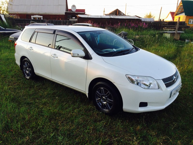 Toyota Corolla Fielder