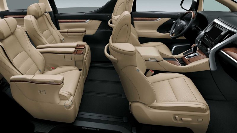 Toyota Alphard v6 салон