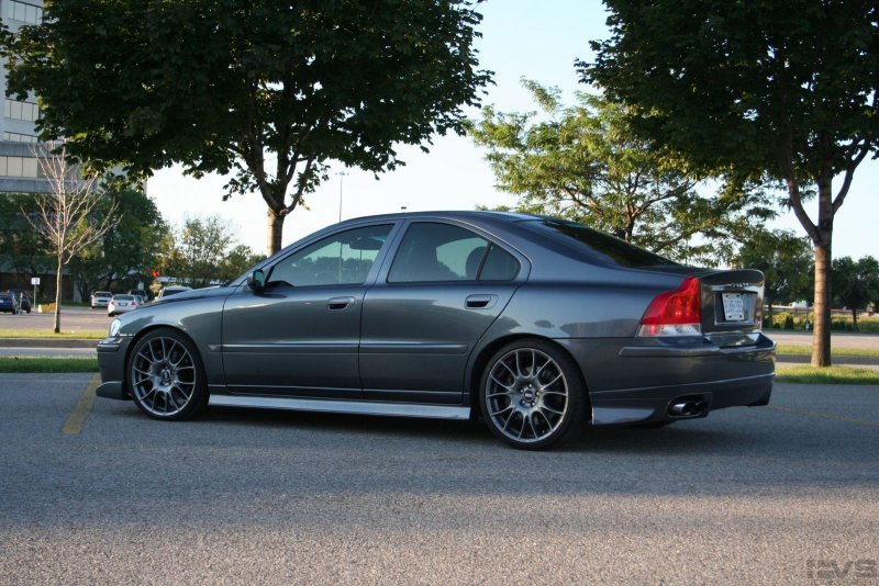 Volvo r s60 1