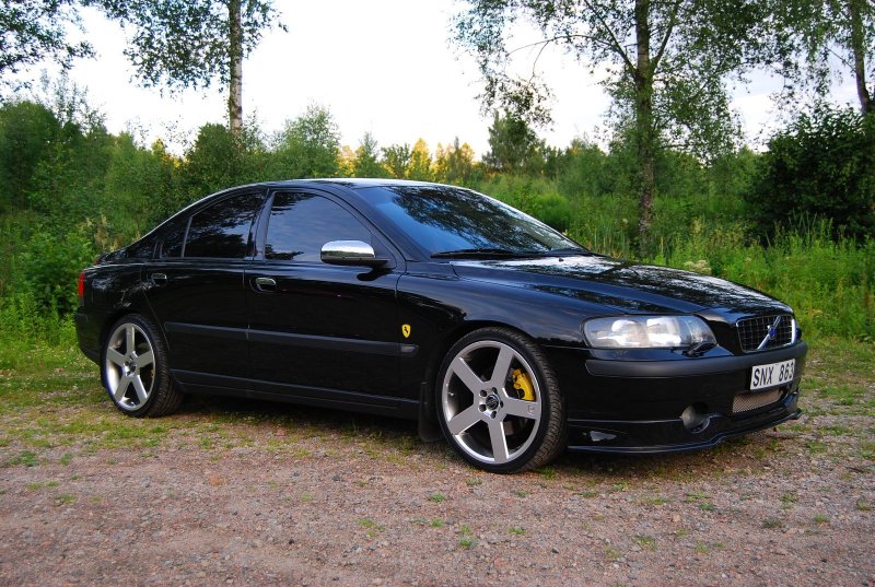 Volvo s60 2001 черная