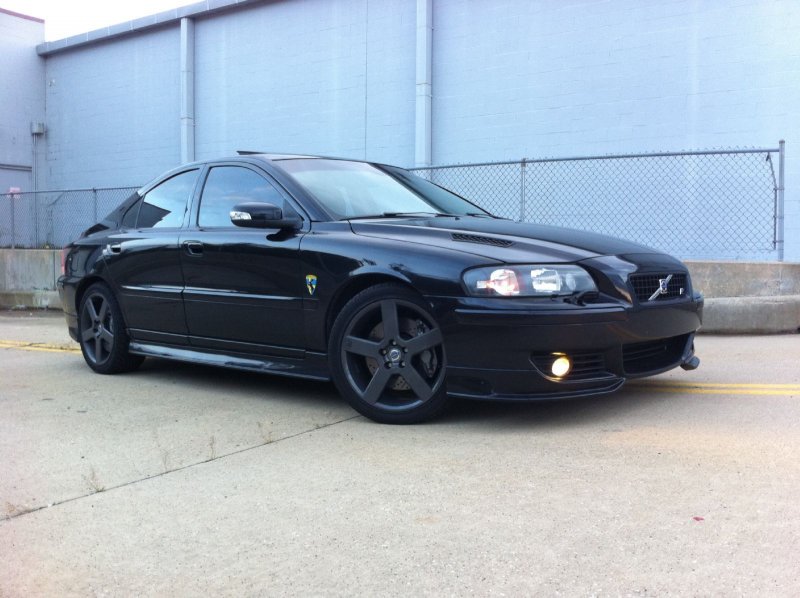 Volvo s60 r черная