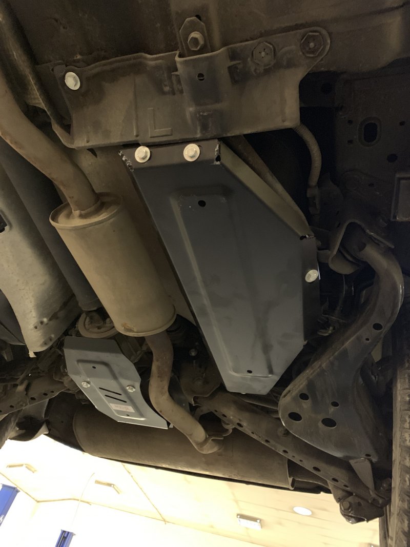 Nissan Qashqai j10 днище