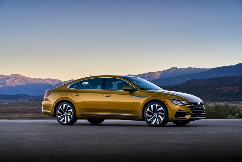 VW Passat Arteon 2020