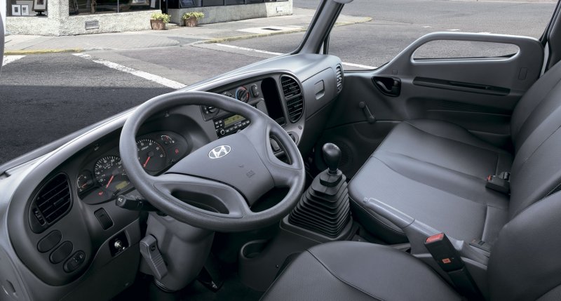 Hyundai HD 78 салон