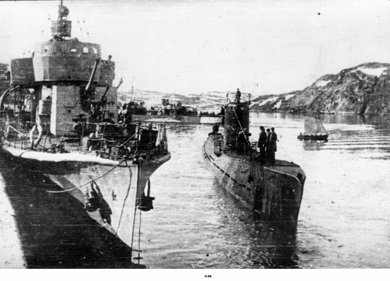Советская подводная лодка с-56