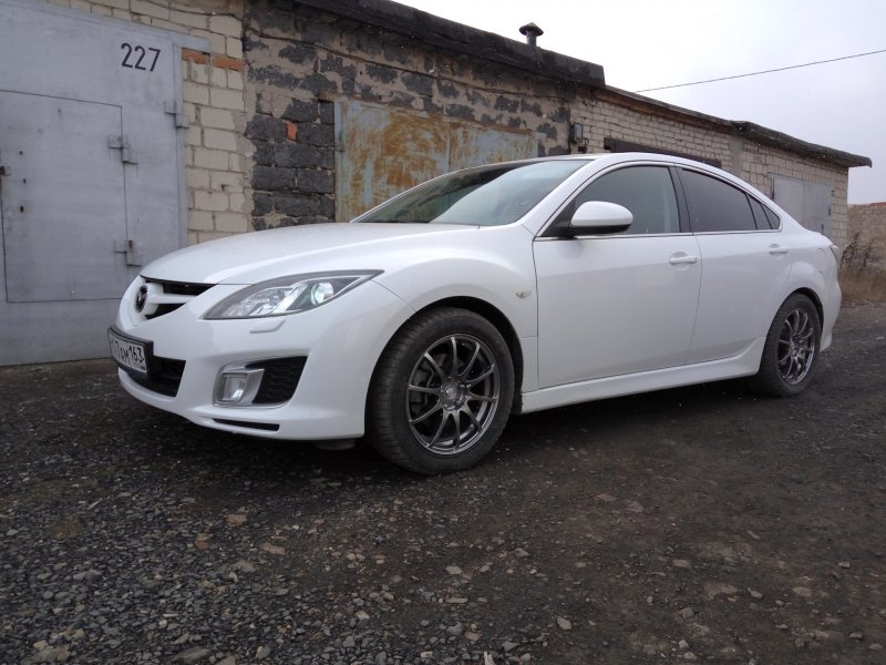 Mazda 6 2 на дисках