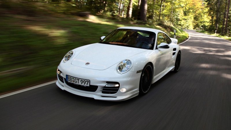Порше 911 белый
