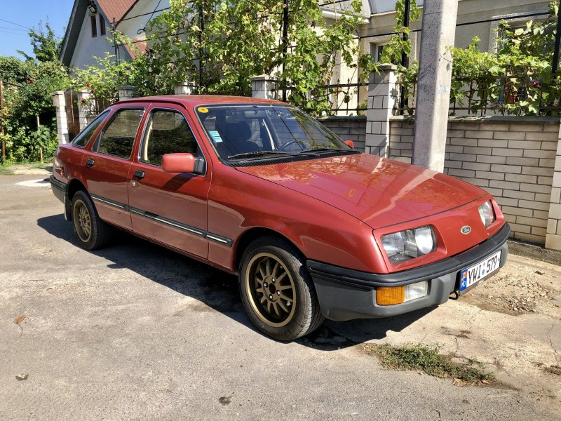 Ford Sierra Ghia 2.0