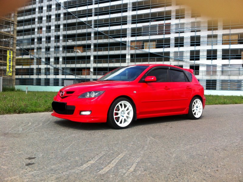 Mazda 3 2008 хэтчбек 2.0