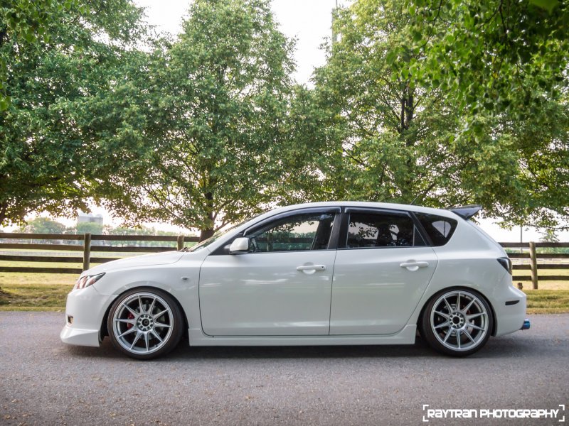 Mazda 3 хэтчбек stance r18
