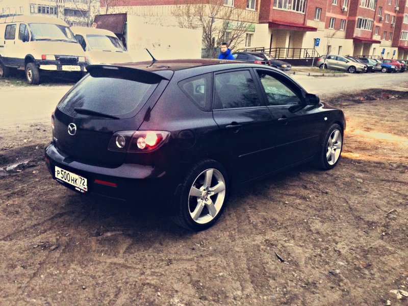 Mazda 3 BK черная r19