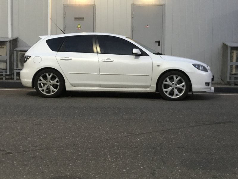 Mazda 3 BK снежинки r17
