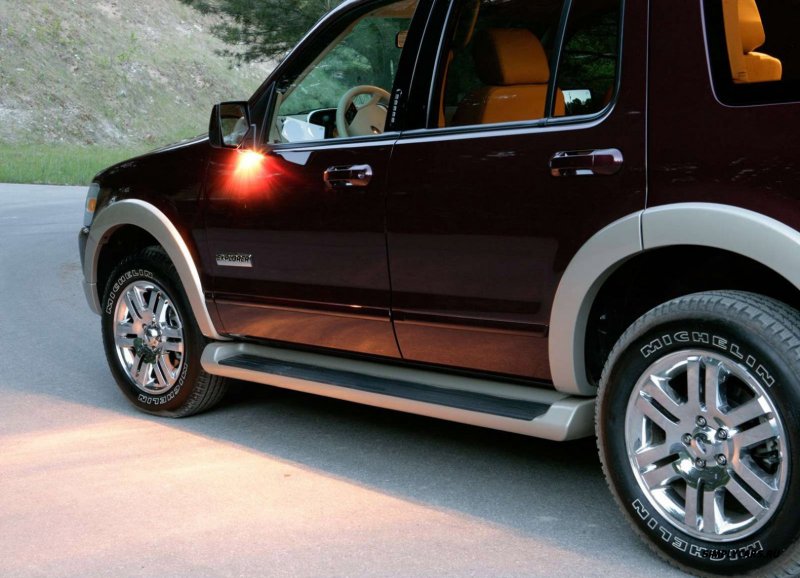 Ford Explorer 2003 r20
