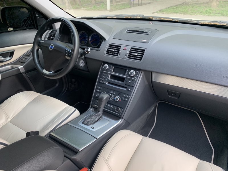 Volvo xc90 салон