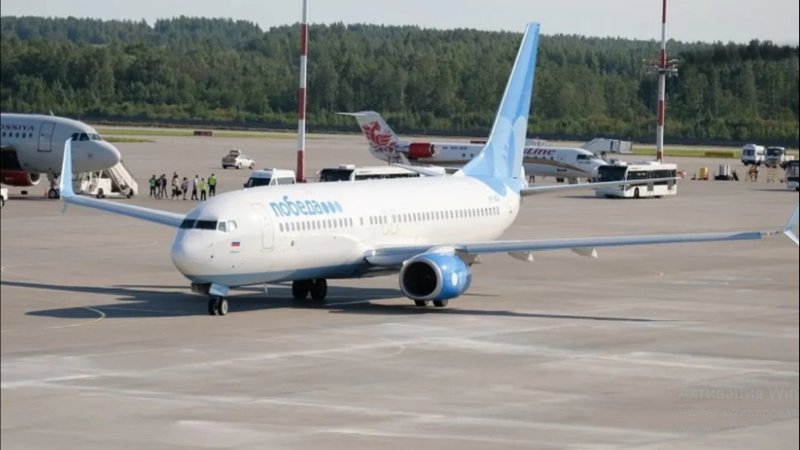 Самолет Мурманск Москва