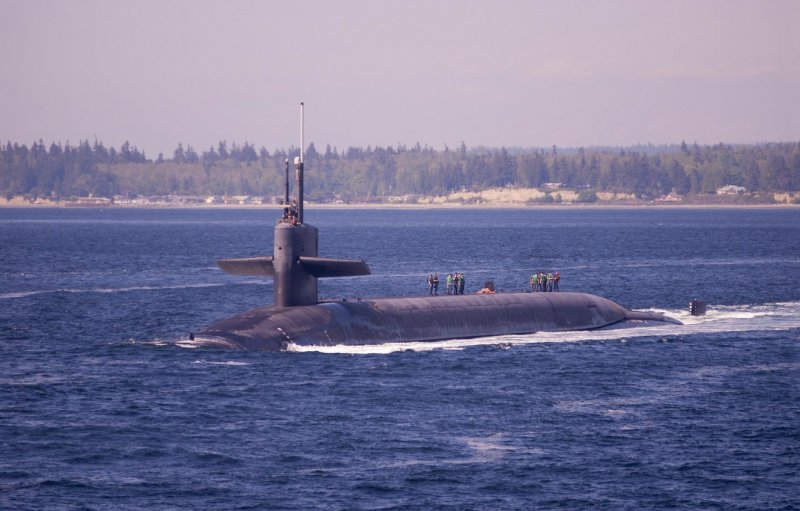 Navy Columbia (SSBN-826)