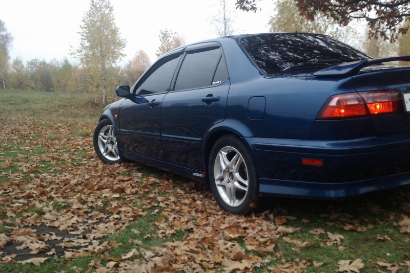 Honda Torneo синяя