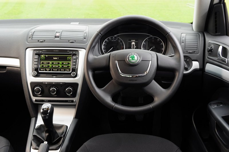 Skoda Octavia 2010 Interior