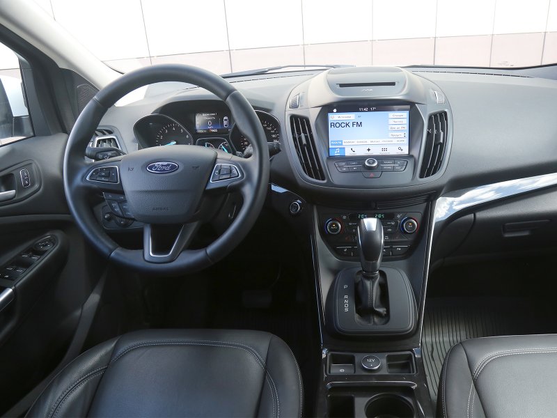 Kuga 2 Рестайлинг салон