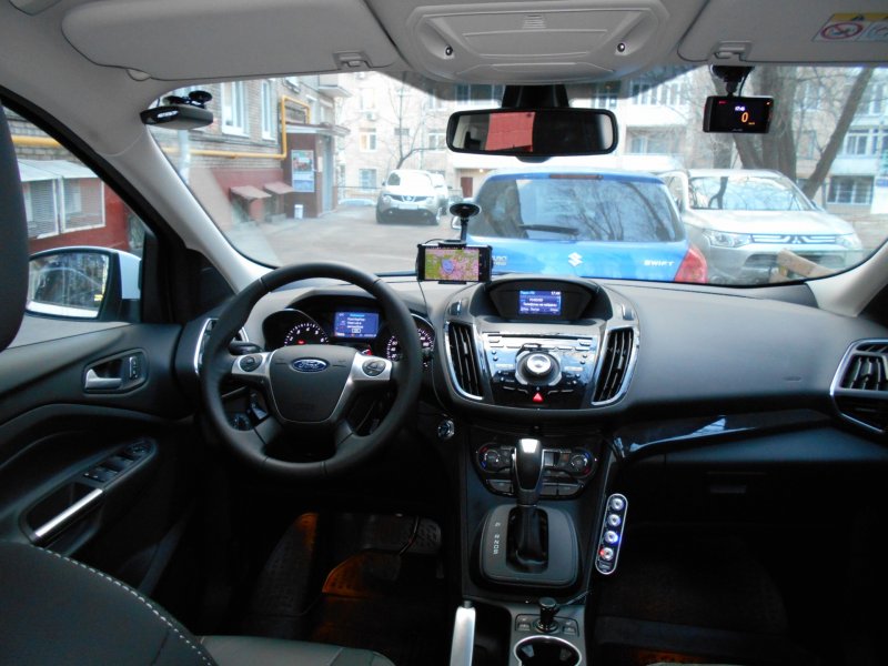 Ford Kuga салон