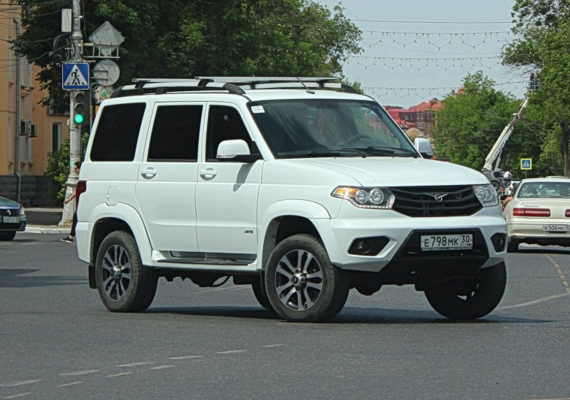 УАЗ-3163 Патриот