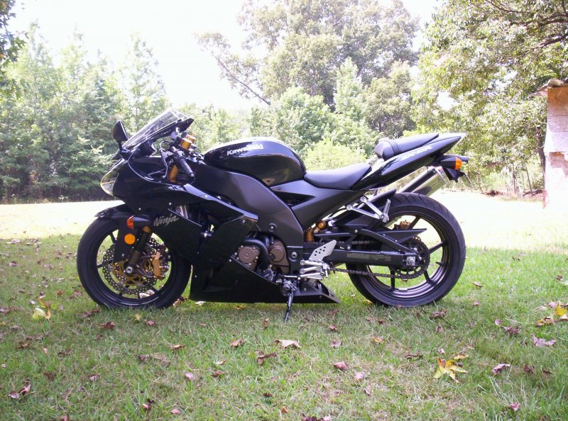 Kawasaki ZR 400 С мотором RF 900