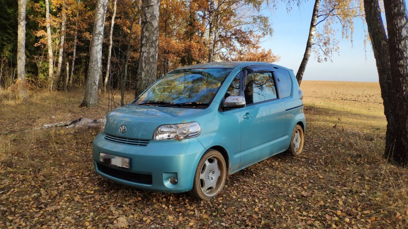 Toyota porte 2008