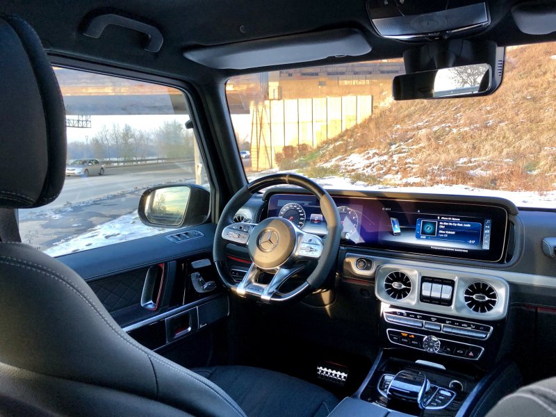 G63 AMG салон