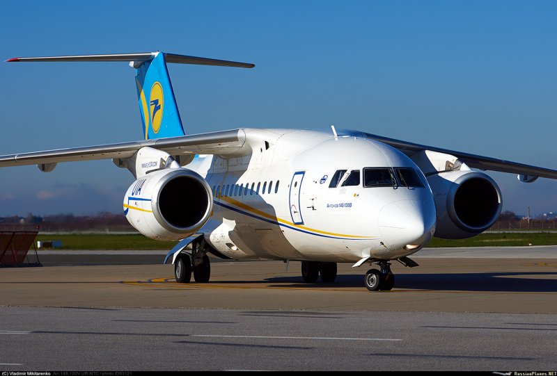 Antonov an-148