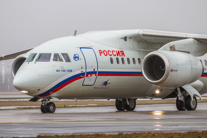 Антонов АН 148